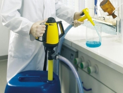 Laborpumpe mit Netzbetrieb